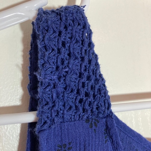 Liz Lange Maternity‎ tank medium - Picture 4 of 4